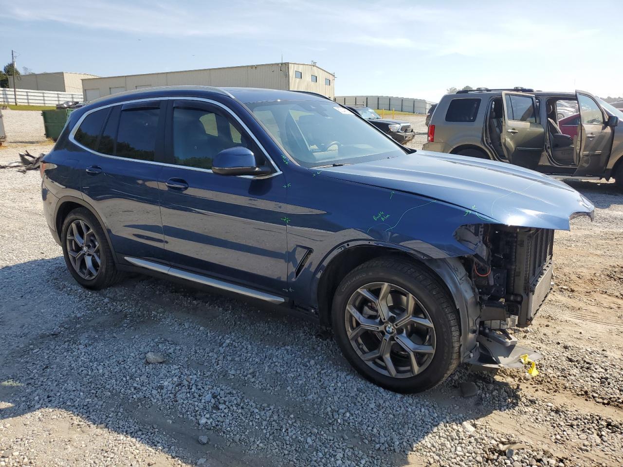 2022 BMW X3