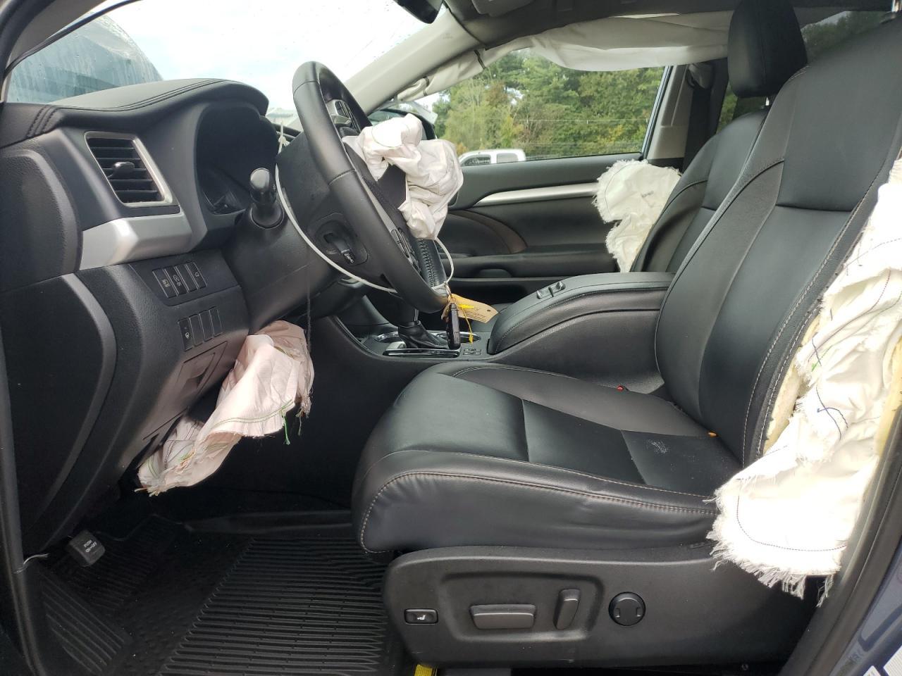 2019 TOYOTA HIGHLANDER