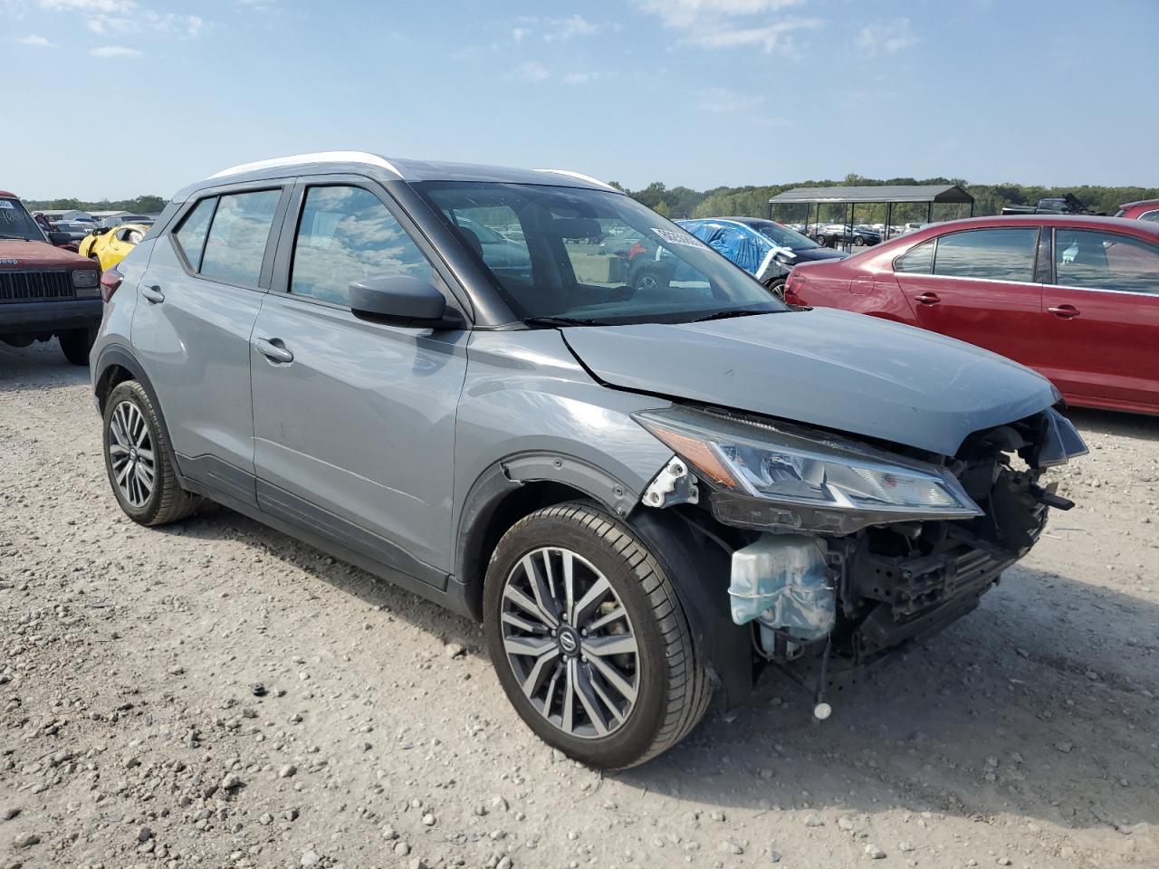 2021 NISSAN KICKS