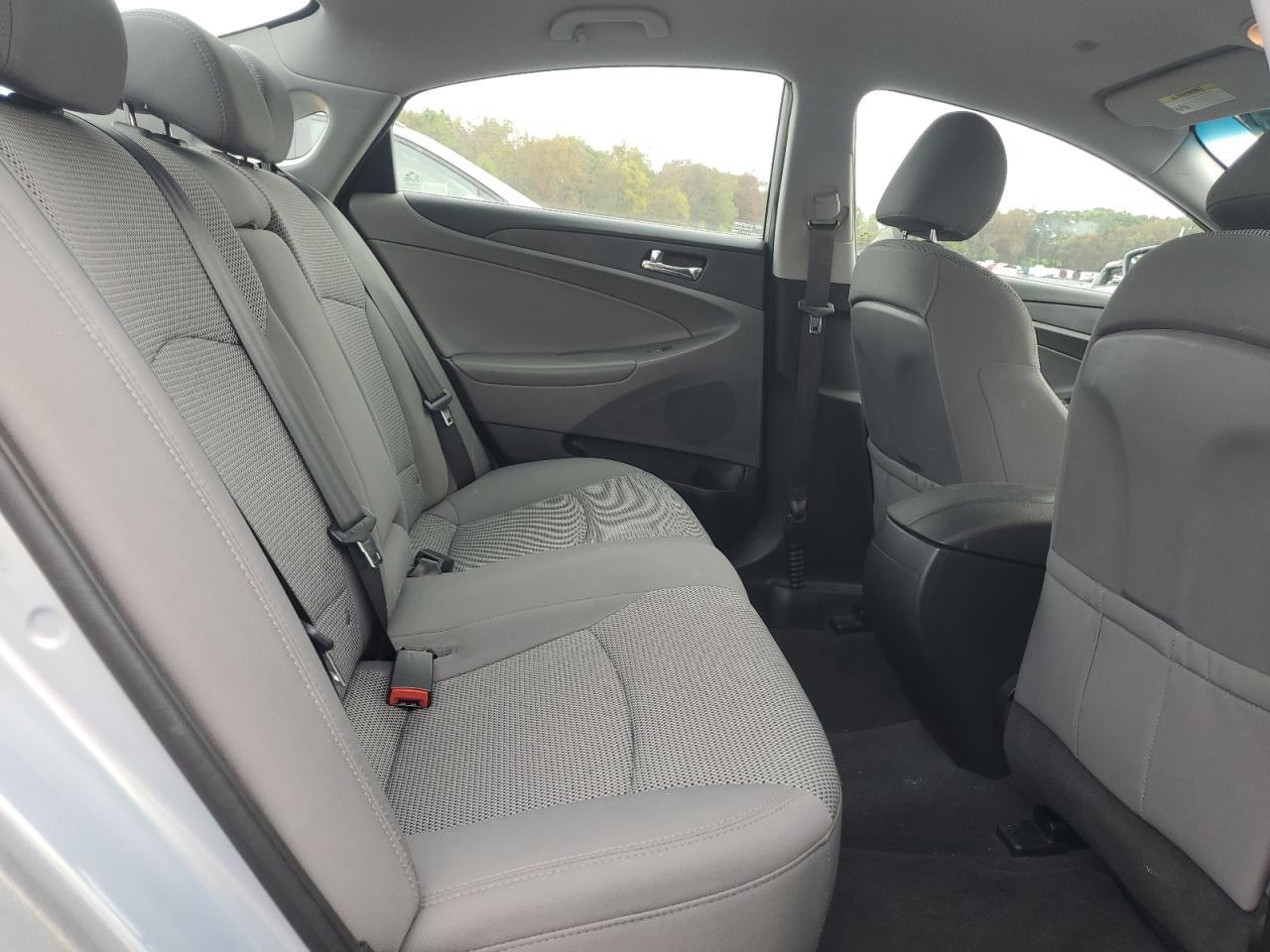 2012 HYUNDAI SONATA