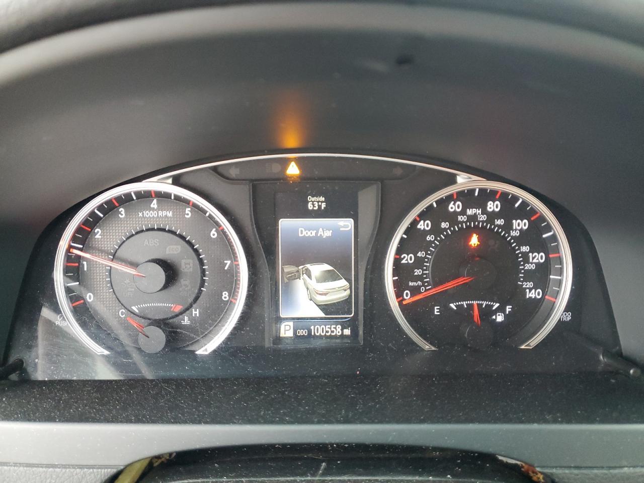 2016 TOYOTA CAMRY