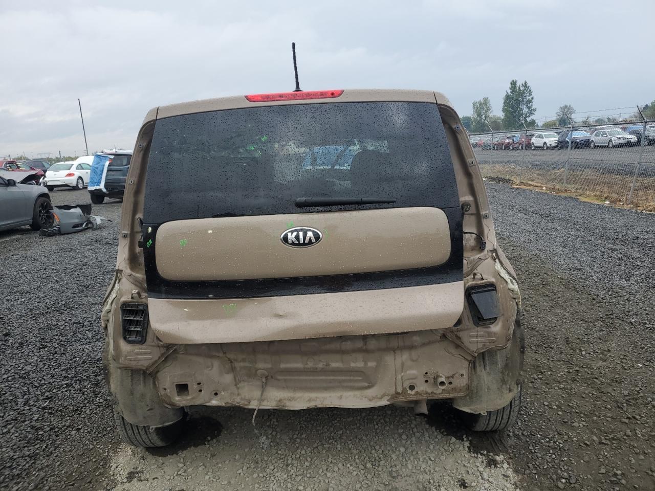 2016 KIA SOUL
