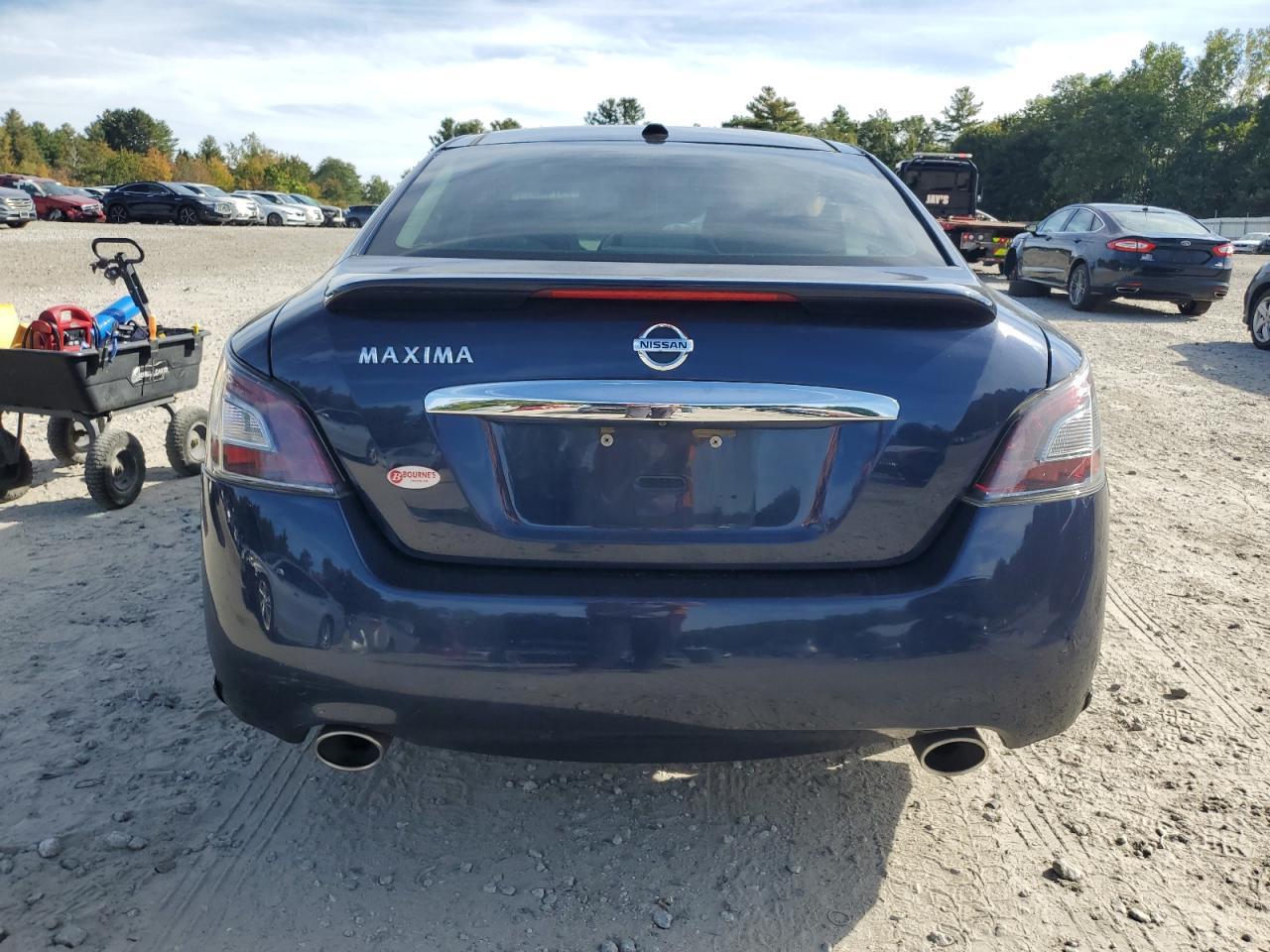 2014 NISSAN Maxima