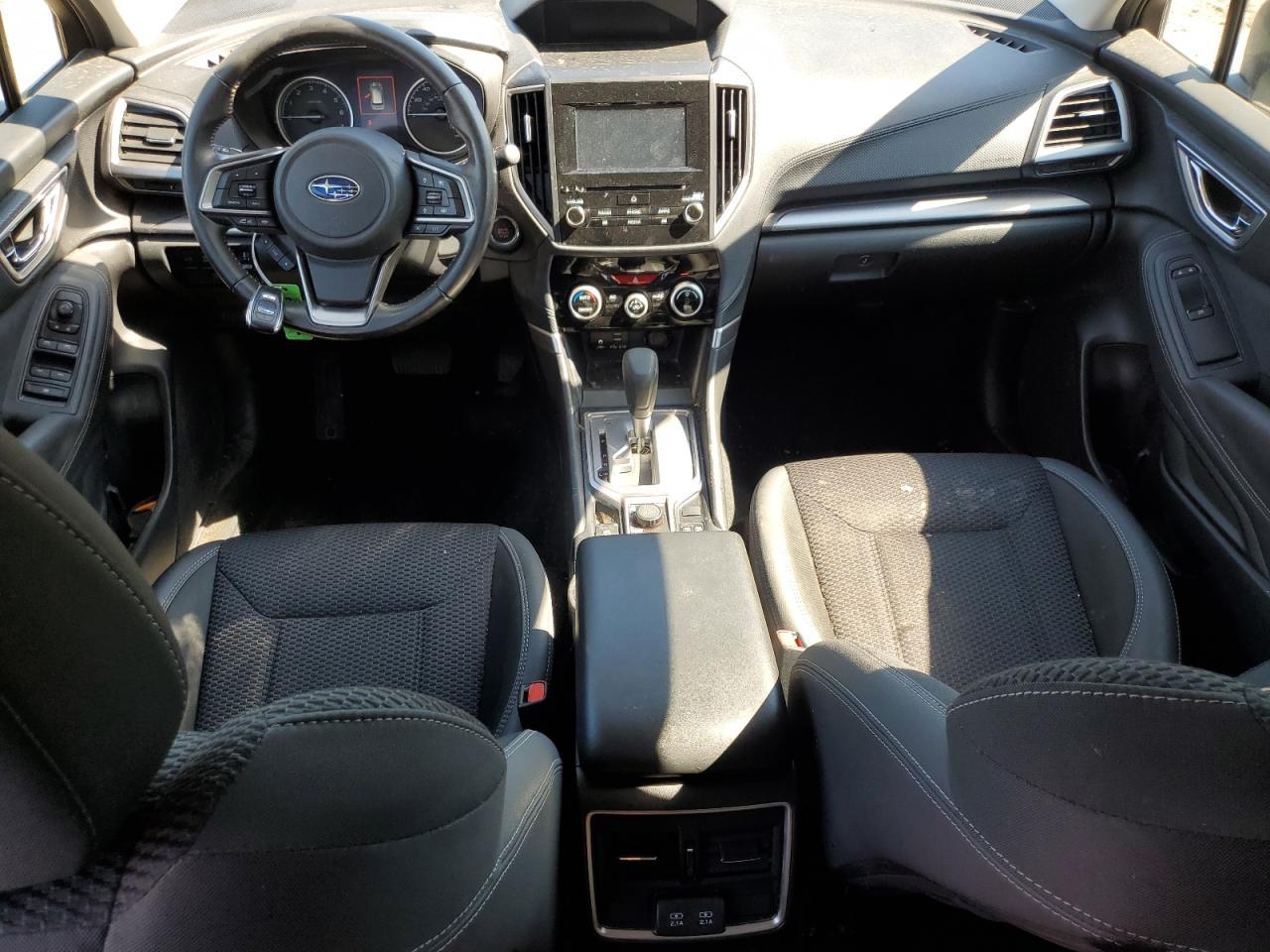 2021 SUBARU FORESTER