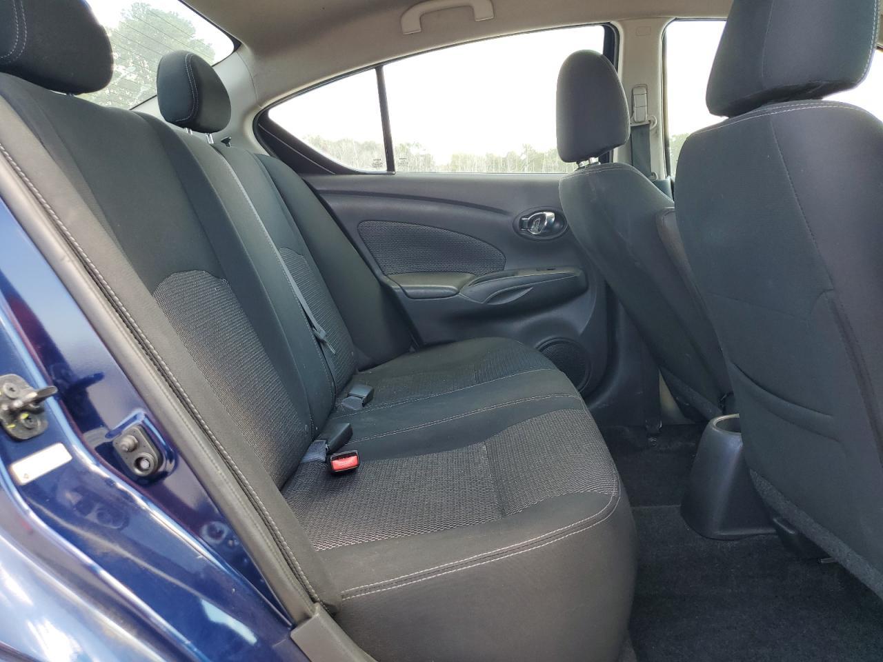 2018 NISSAN VERSA