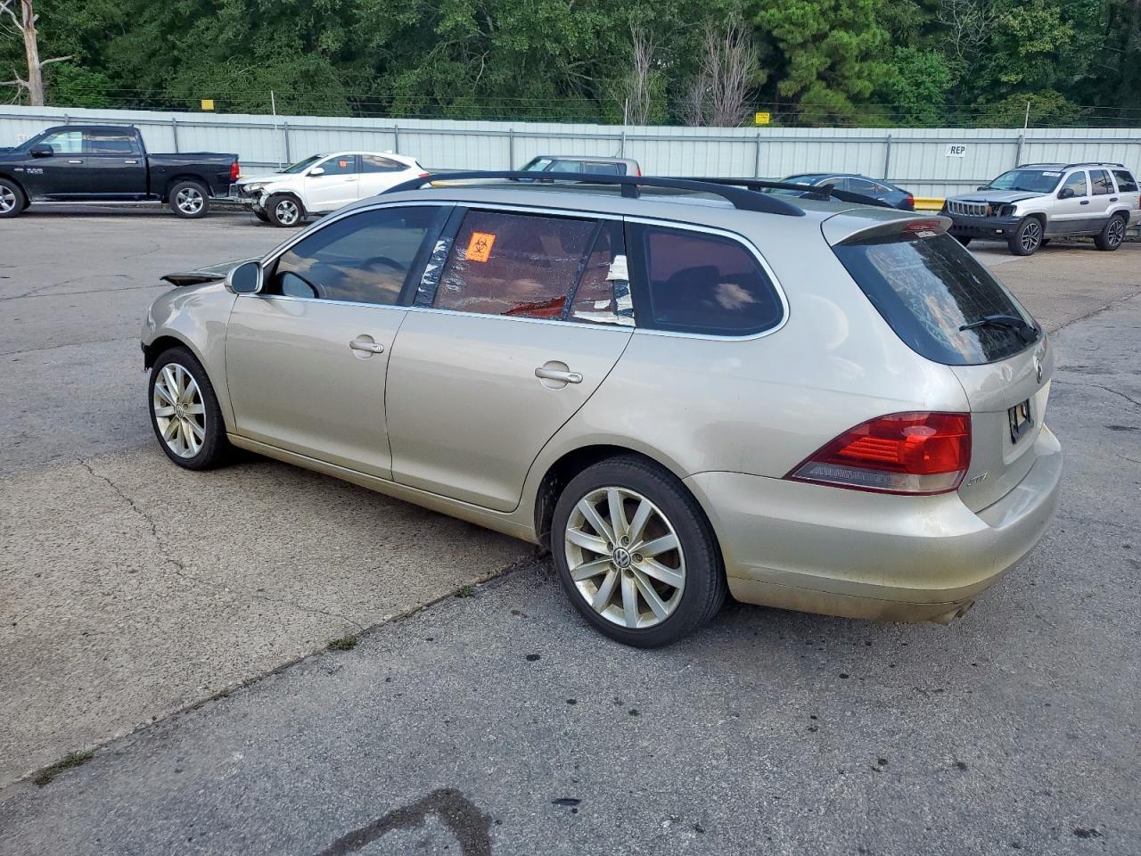2014 VOLKSWAGEN JETTA