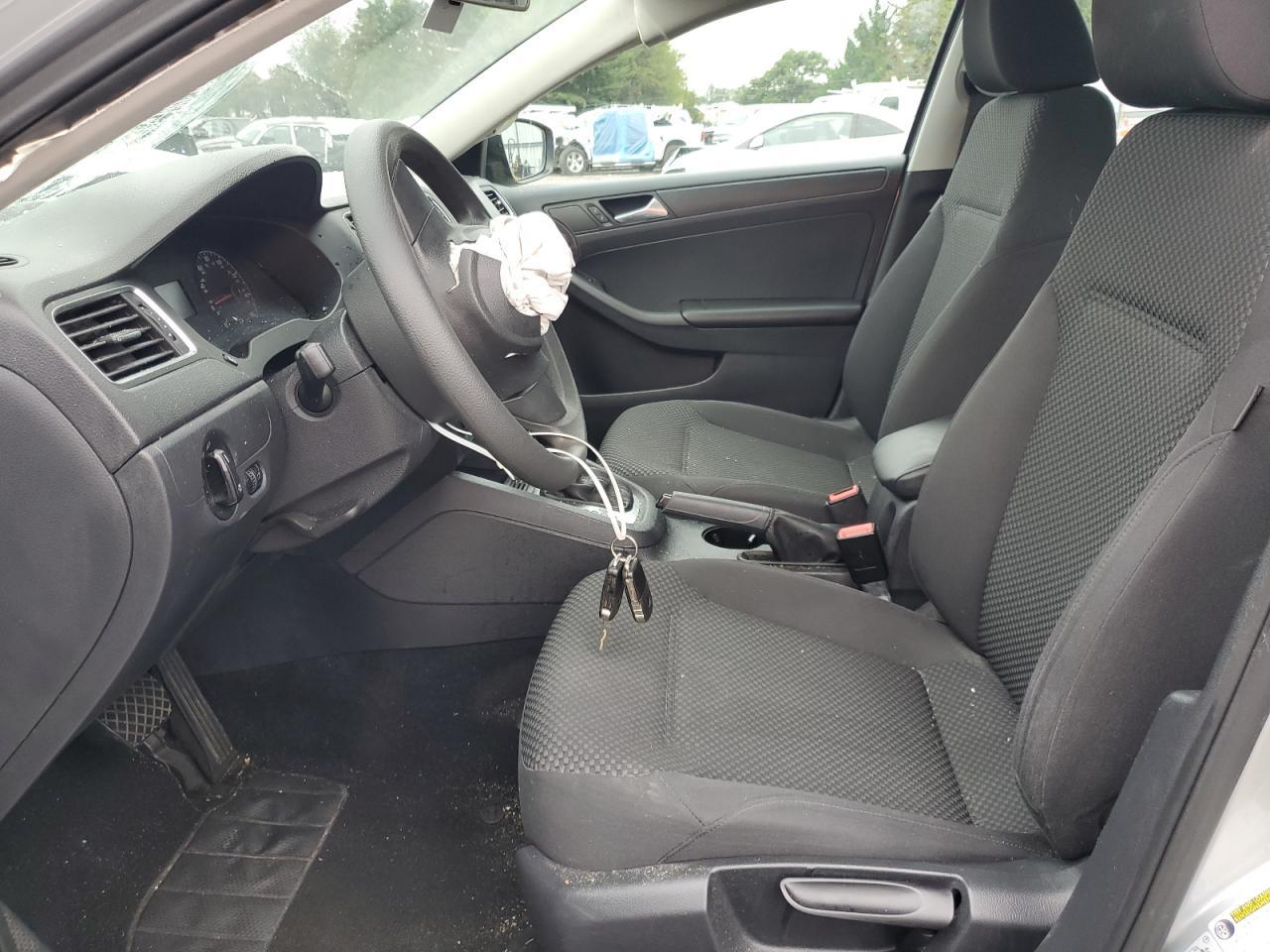 2014 VOLKSWAGEN JETTA