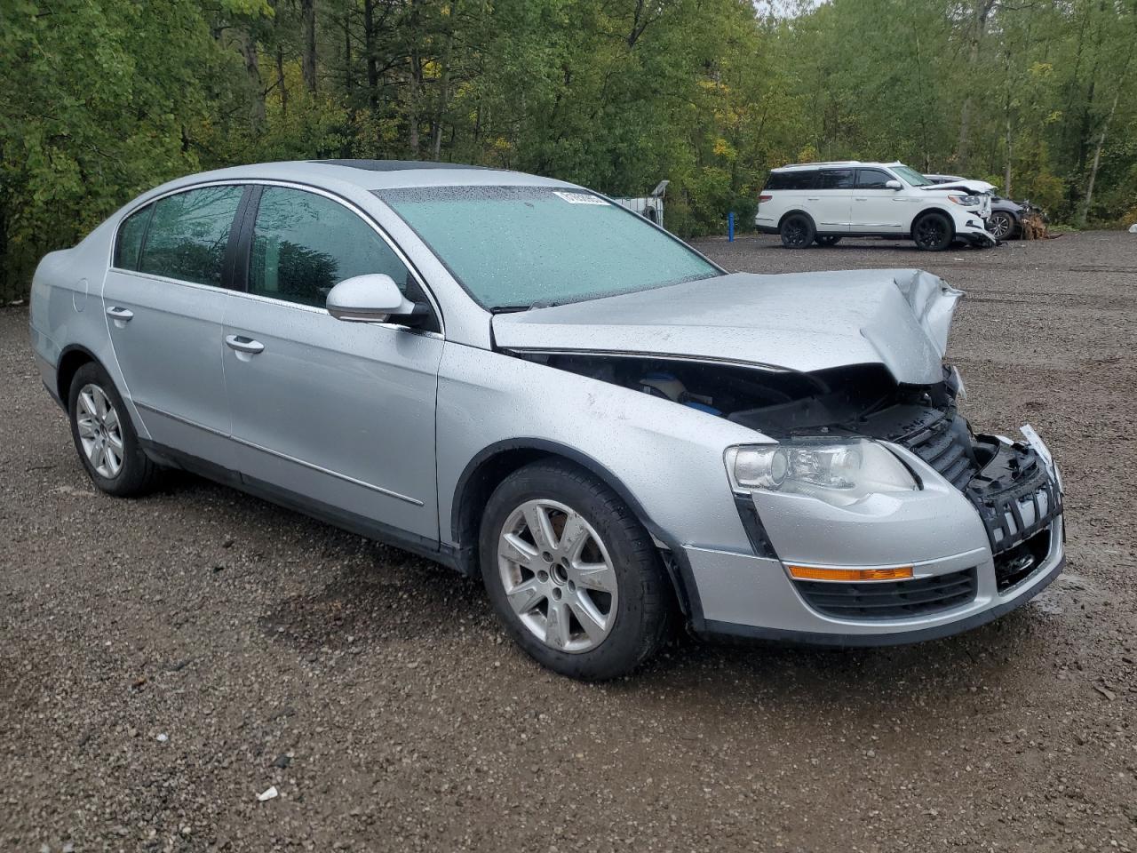 2007 VOLKSWAGEN Passat