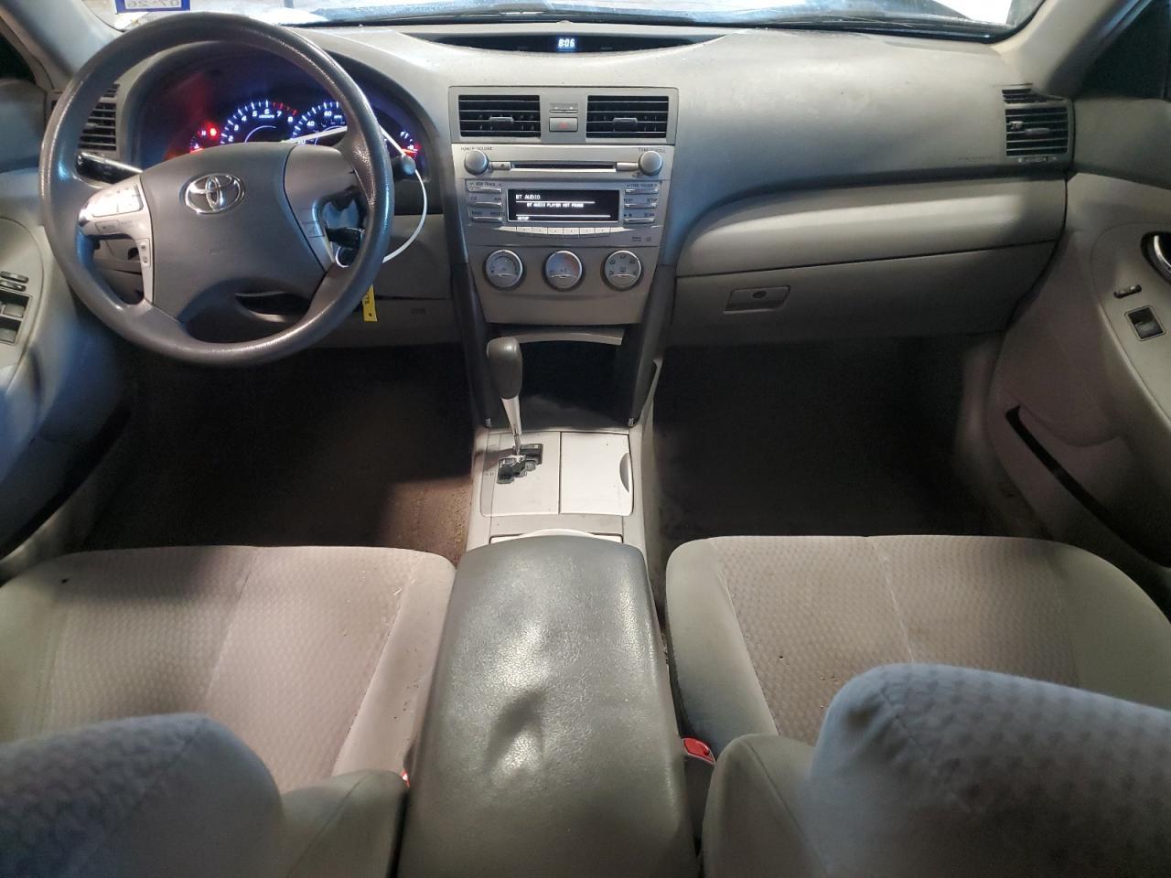 2010 TOYOTA CAMRY