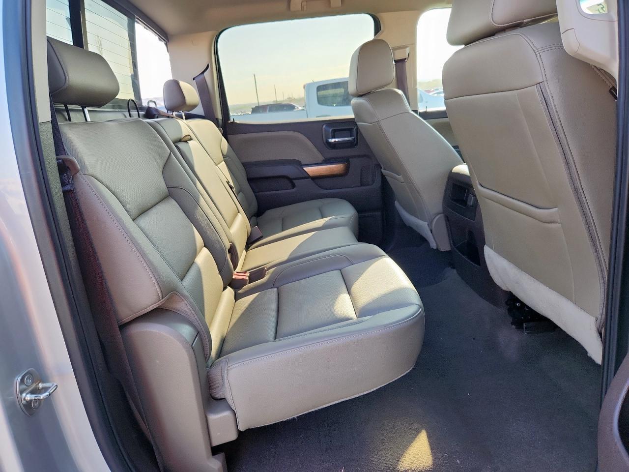 2018 CHEVROLET Silverado