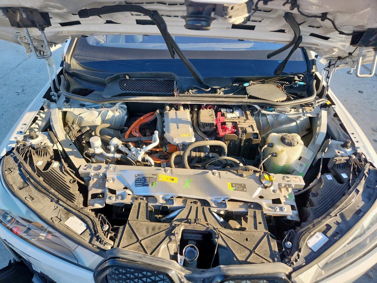 2023 BMW iX