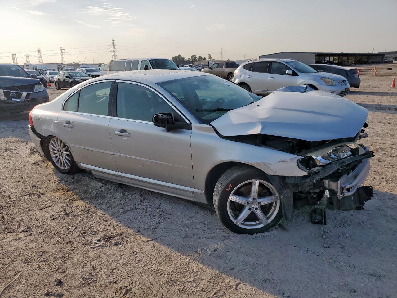 2008 VOLVO S80