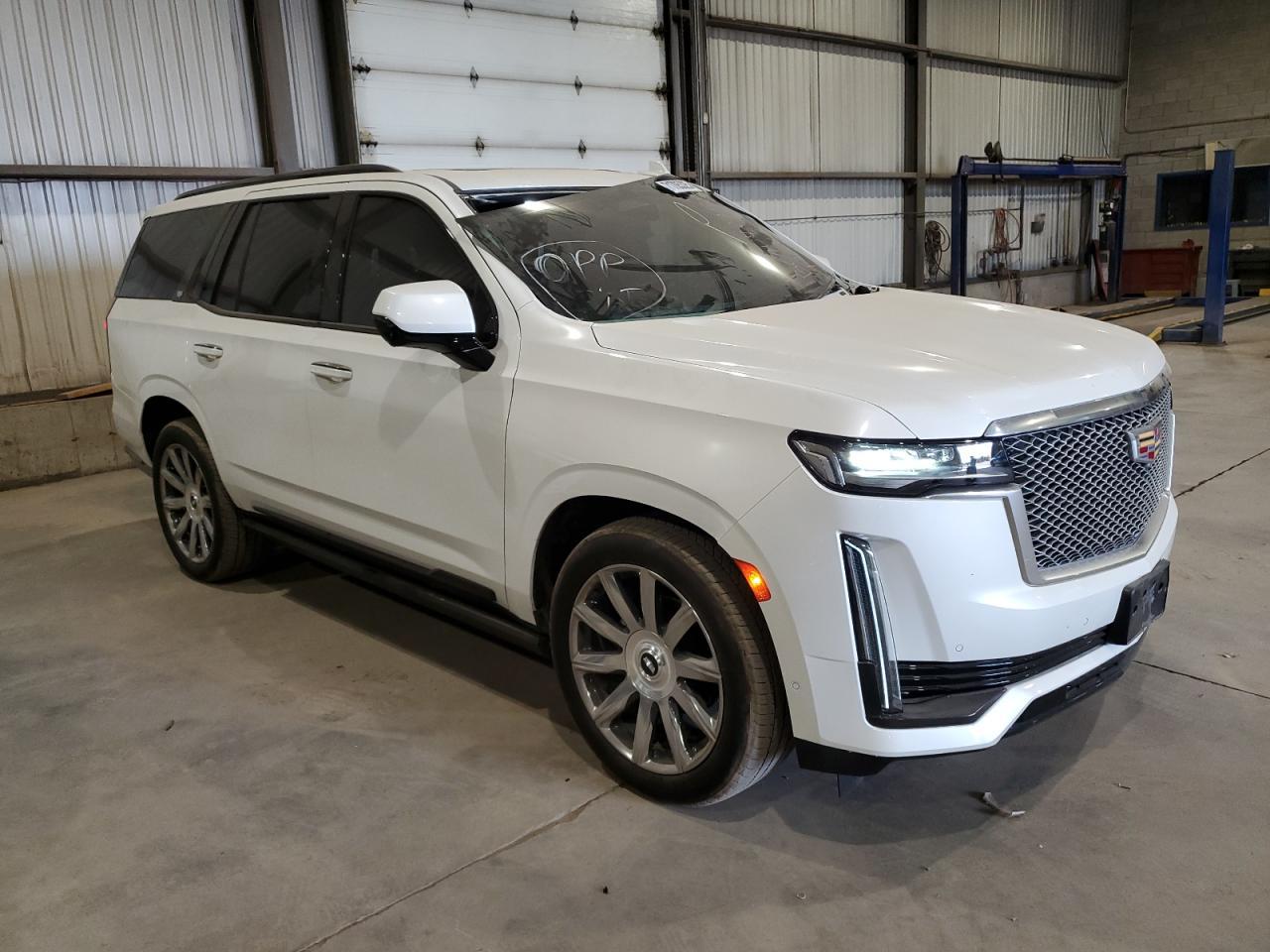 2022 CADILLAC ESCALADE