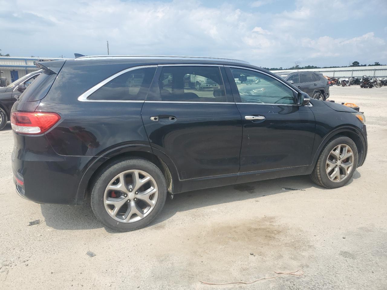 2017 KIA SORENTO