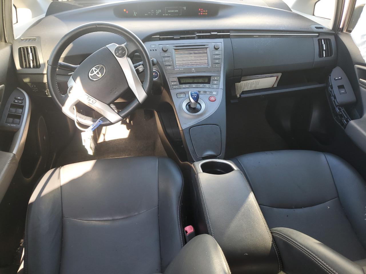 2013 TOYOTA PRIUS