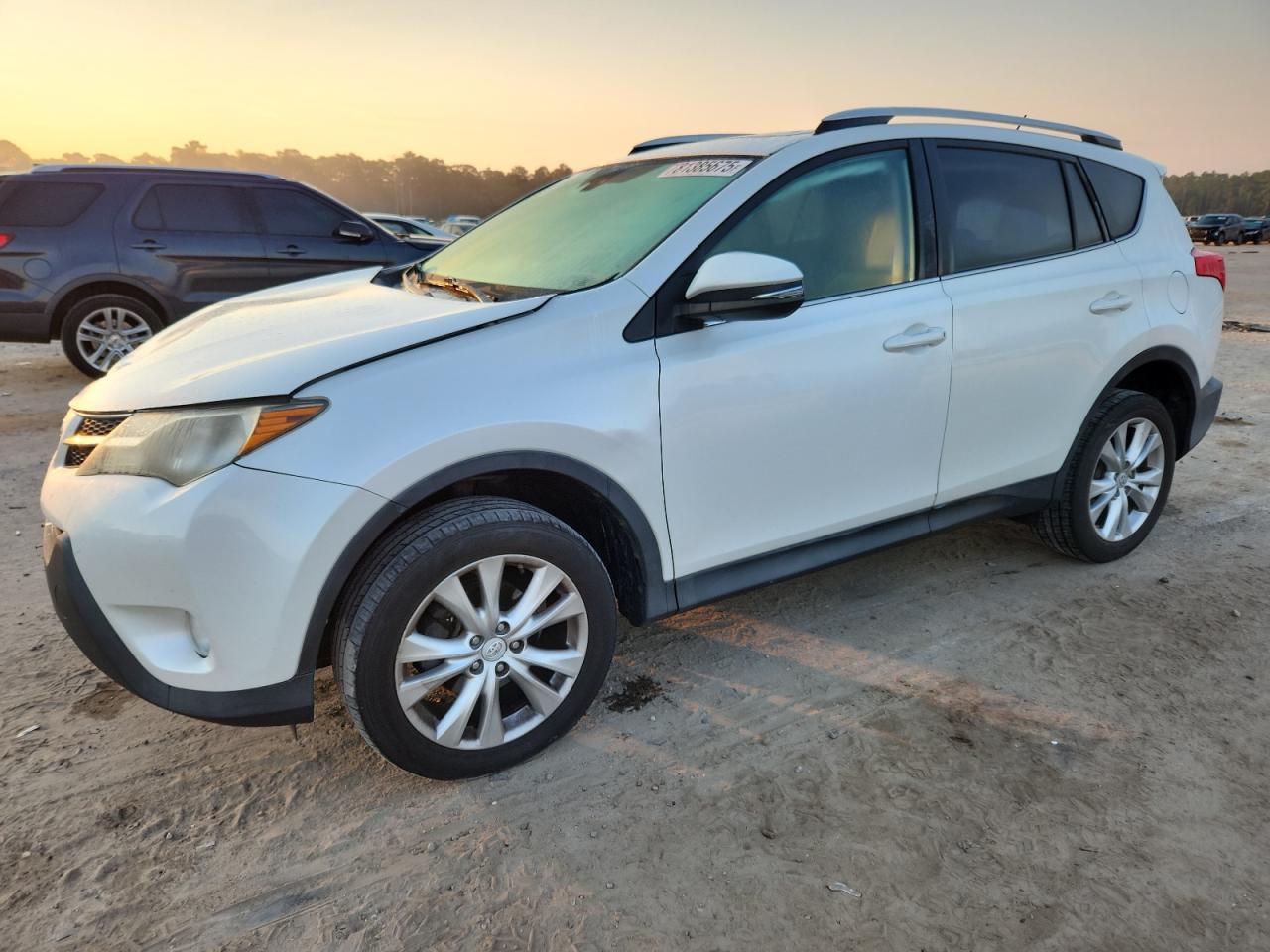 2014 TOYOTA RAV4
