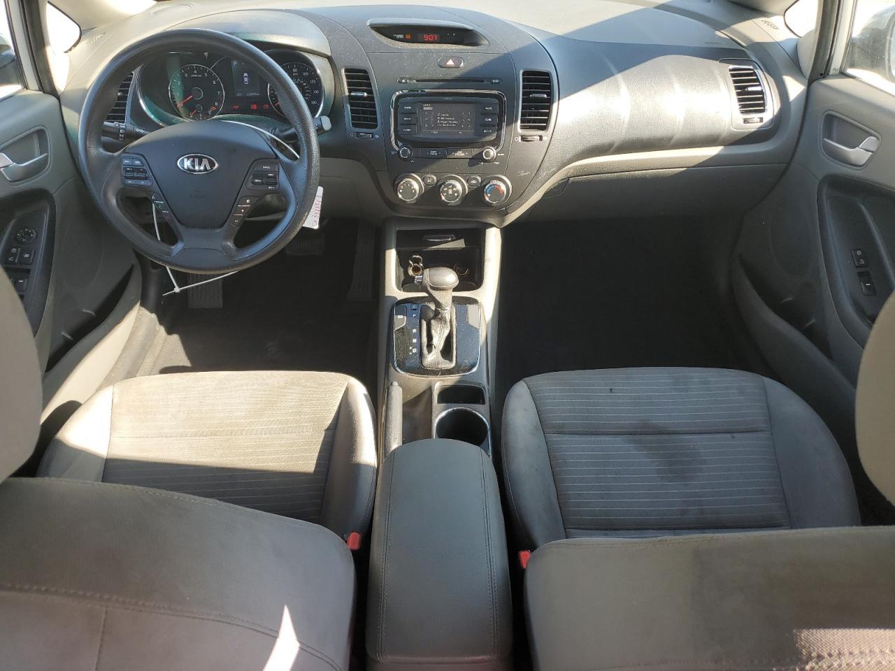 2017 KIA FORTE