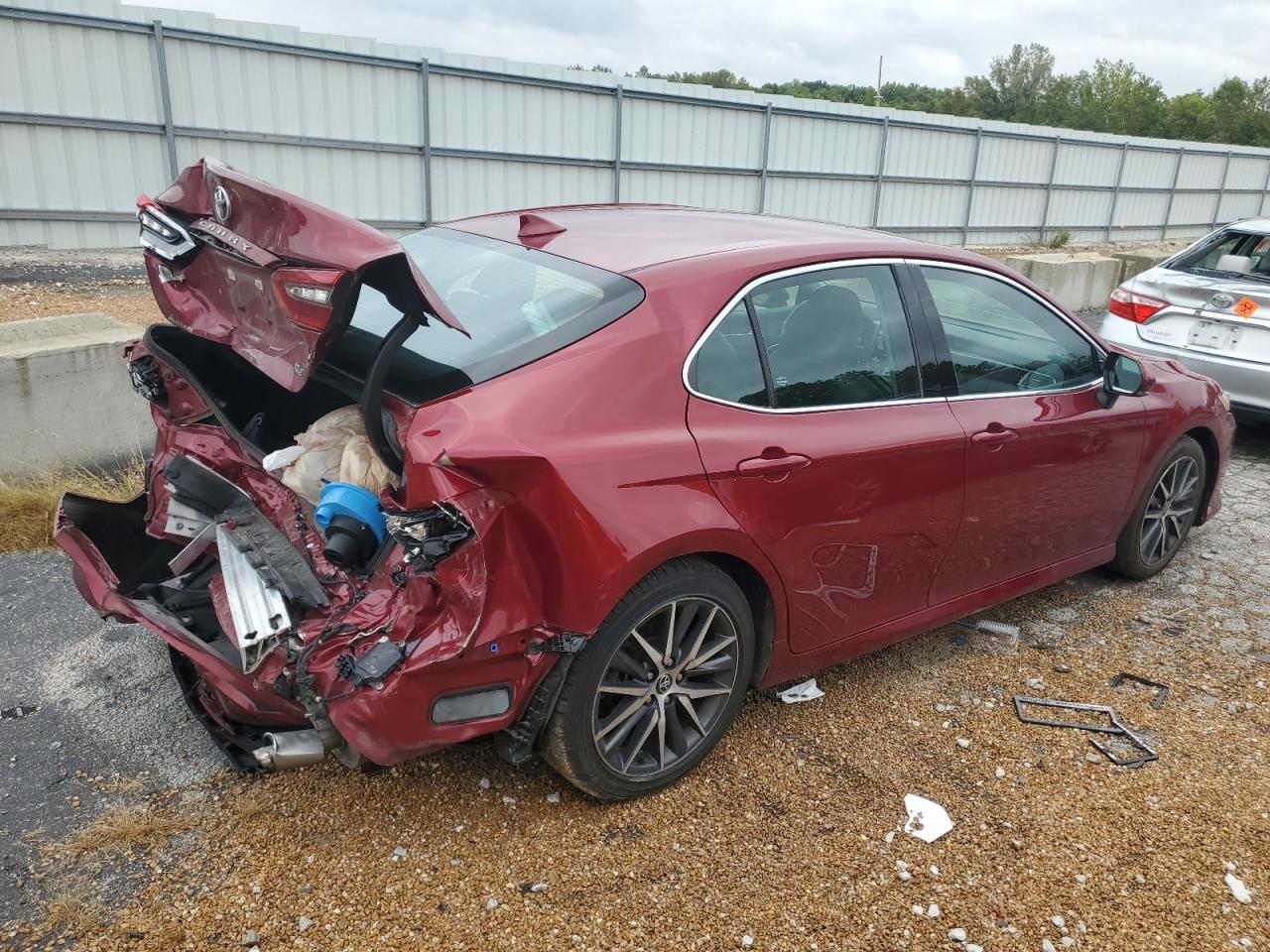 2021 TOYOTA CAMRY