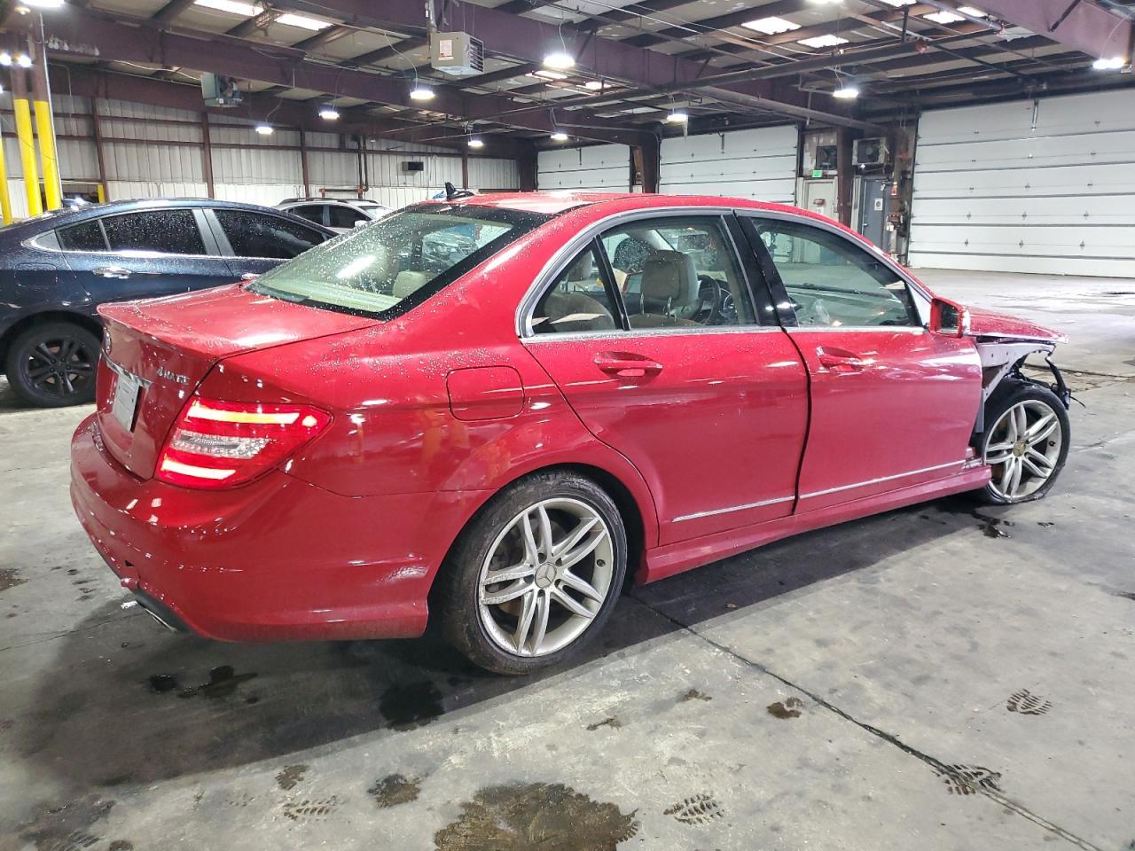 2014 MERCEDES-BENZ C-CLASS