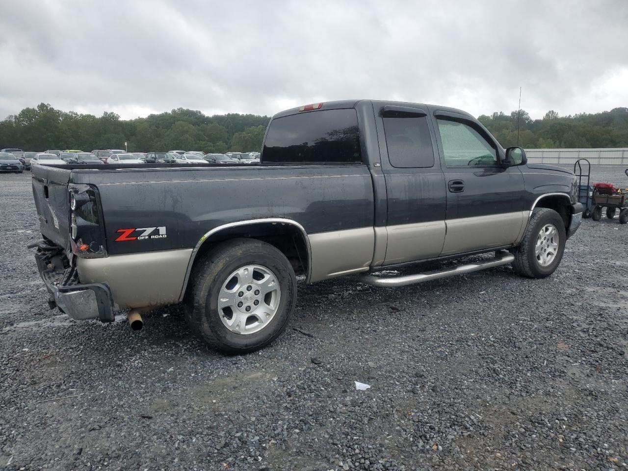 2003 CHEVROLET Silverado