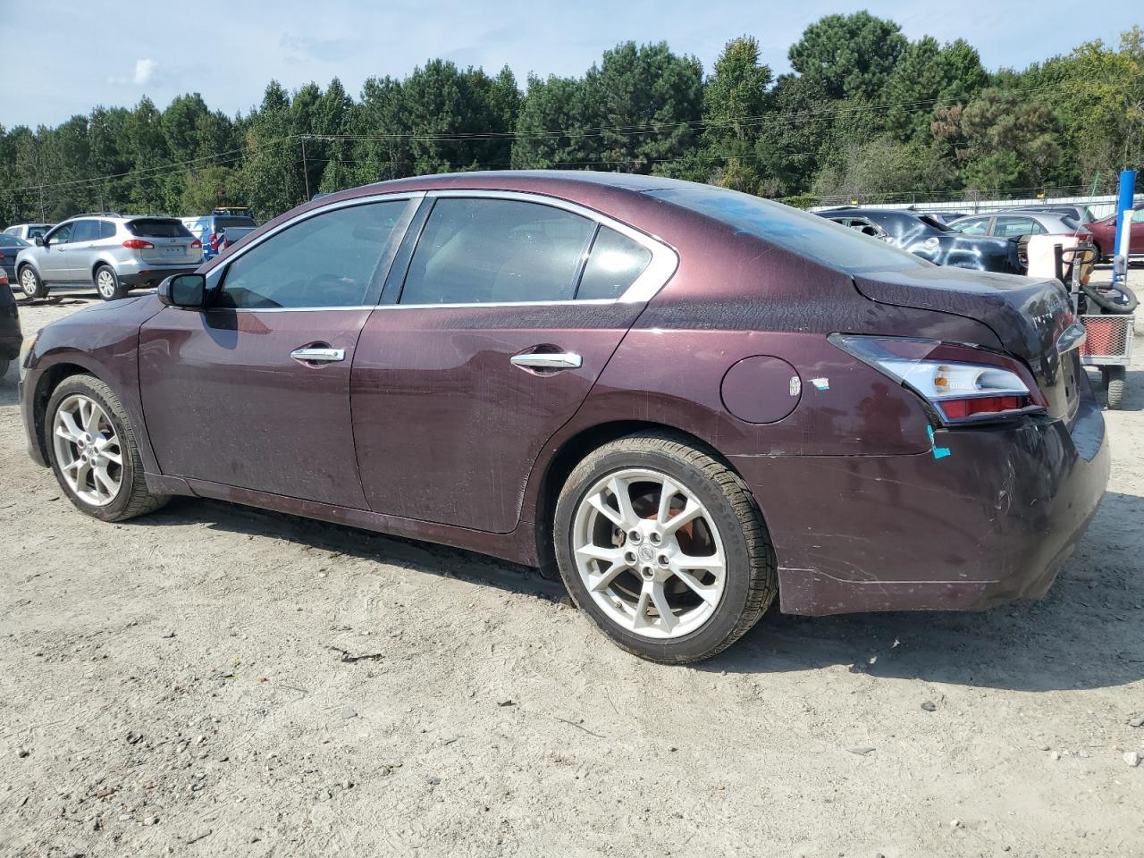 2014 NISSAN Maxima