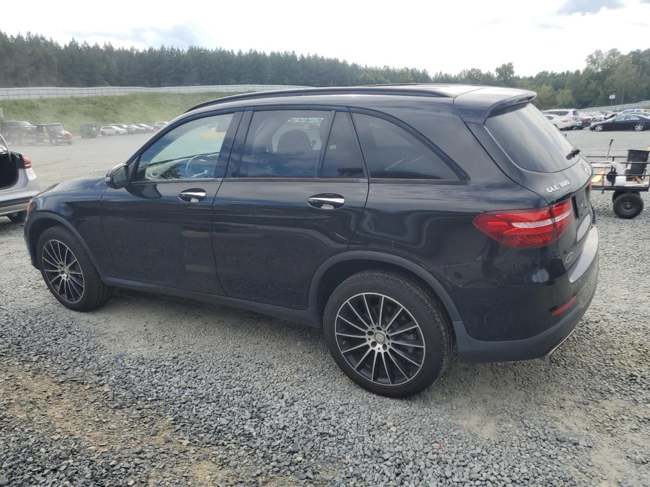 2016 MERCEDES-BENZ GLC-Class