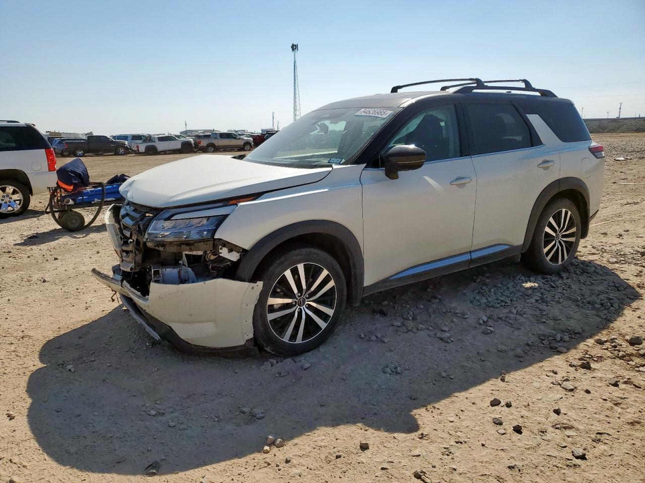 2024 NISSAN PATHFINDER