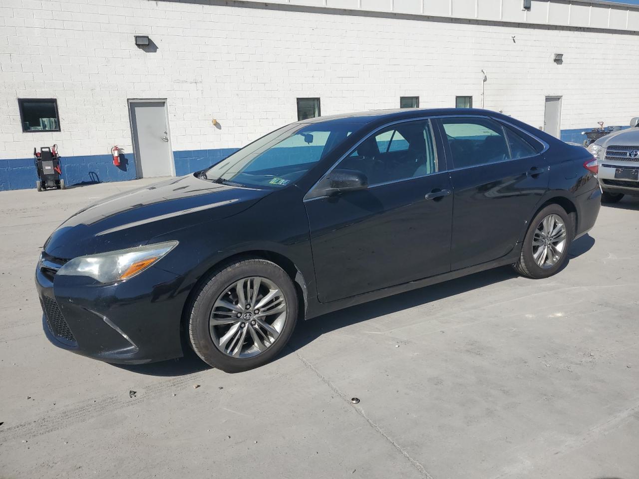 2015 TOYOTA CAMRY