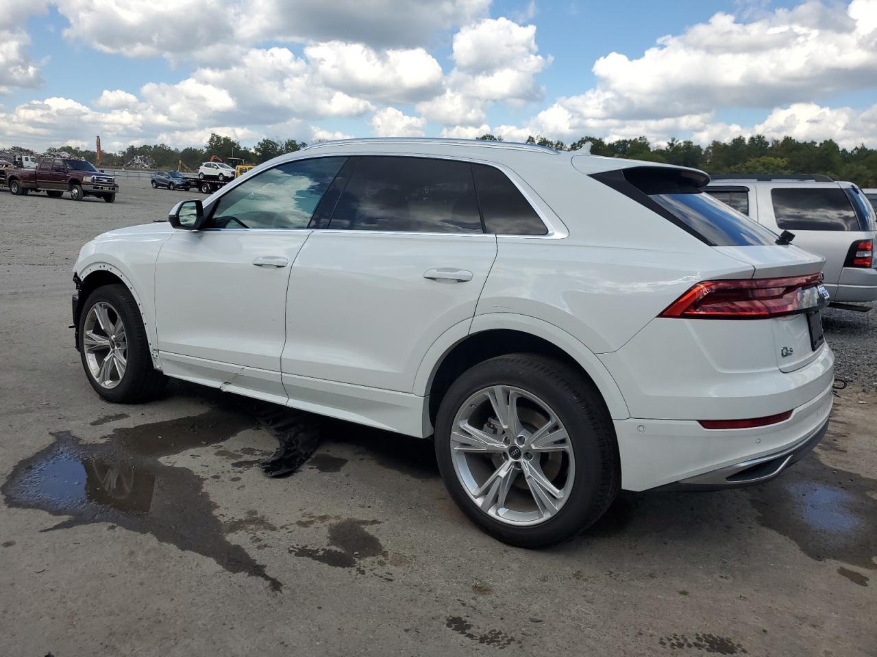 2023 AUDI Q8