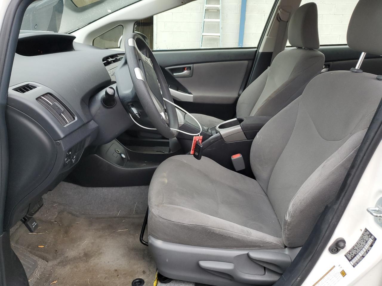 2014 TOYOTA PRIUS