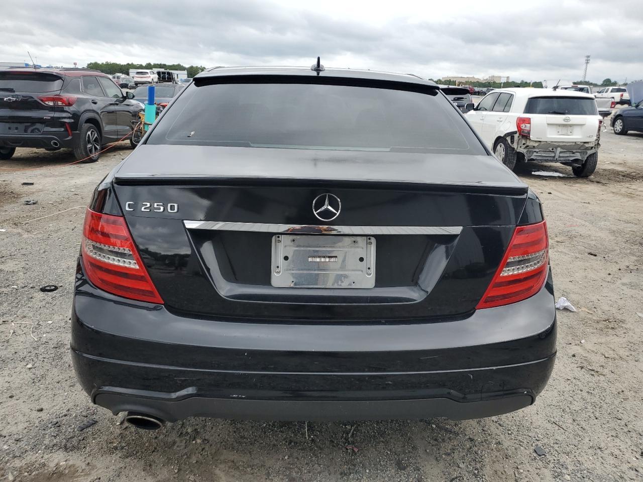 2012 MERCEDES-BENZ C-CLASS