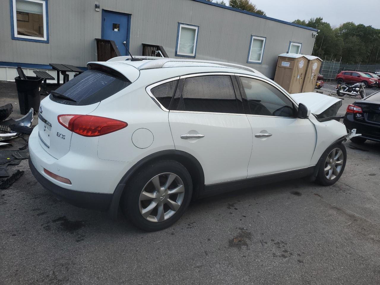 2010 INFINITI EX35
