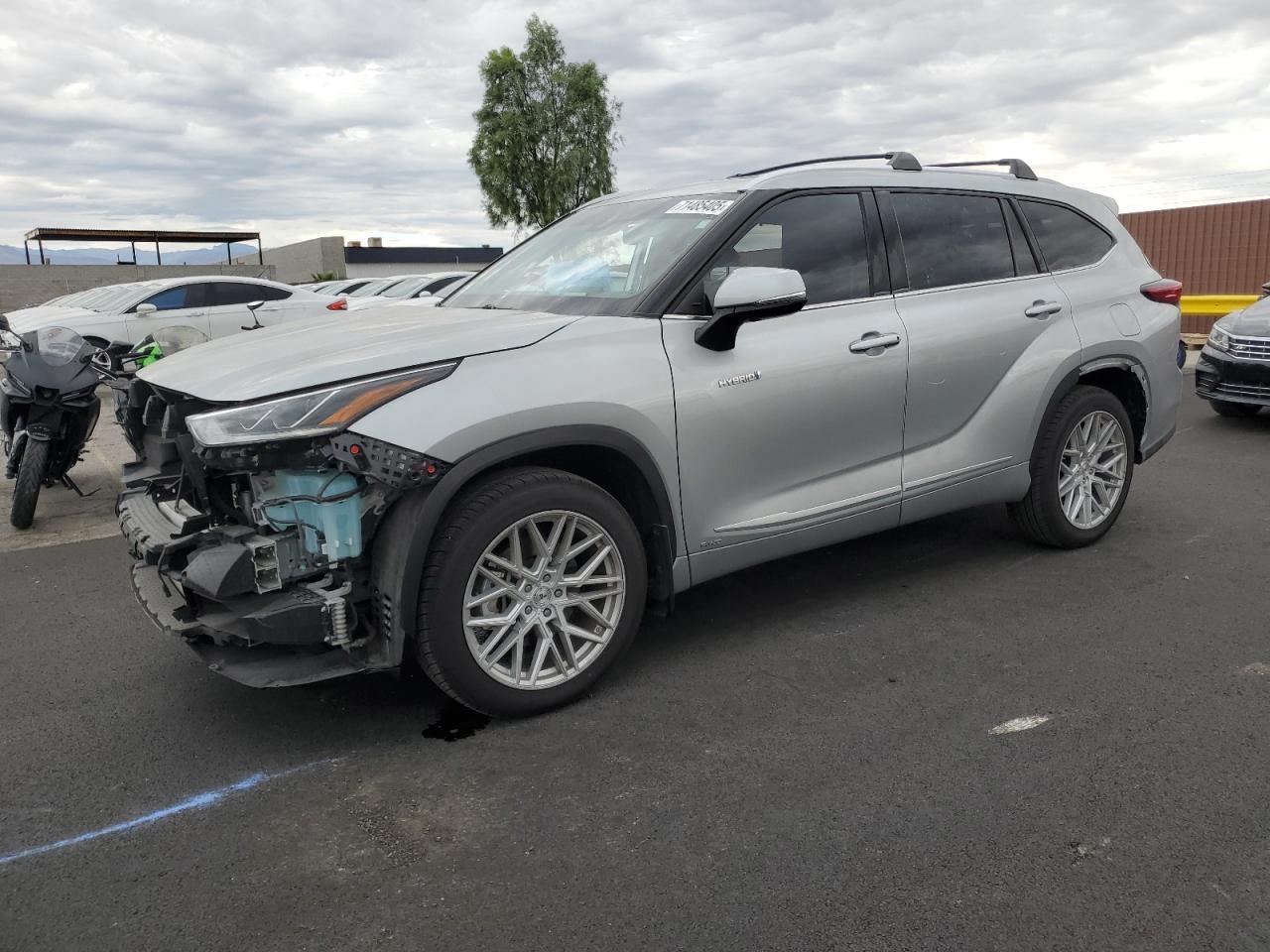2021 TOYOTA HIGHLANDER