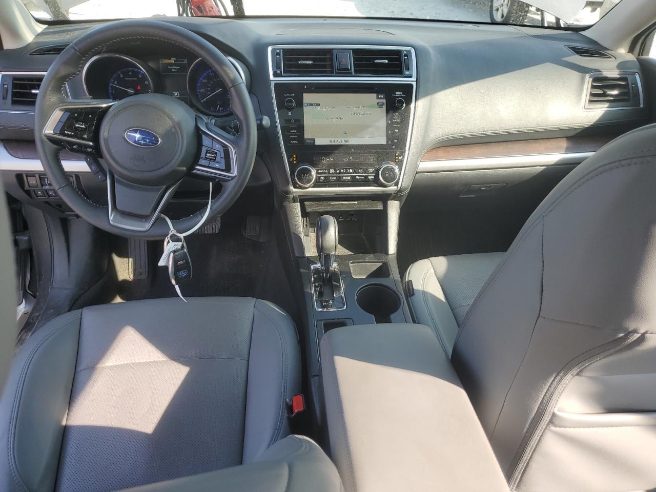 2019 SUBARU Outback