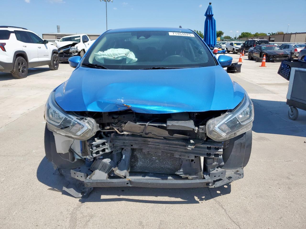 2021 NISSAN VERSA