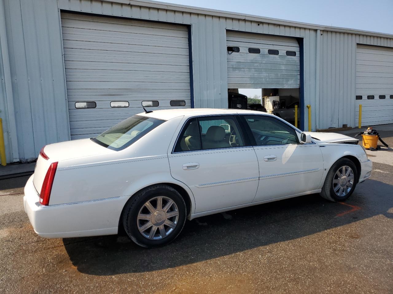 2006 CADILLAC DTS