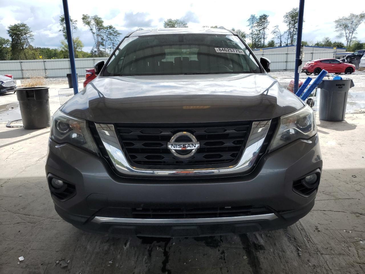 2017 NISSAN PATHFINDER