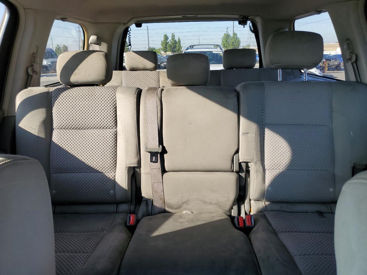 2005 NISSAN Armada