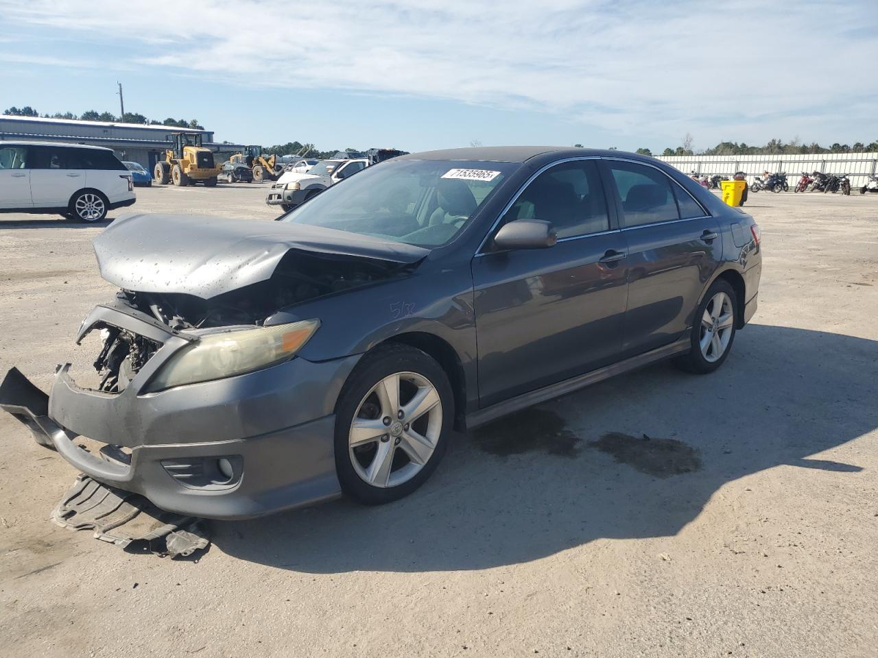 2010 TOYOTA CAMRY
