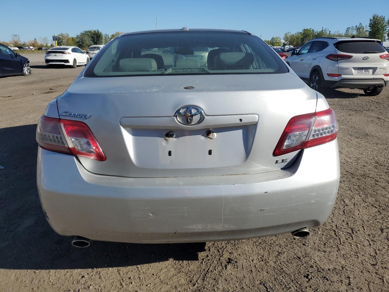 2010 TOYOTA CAMRY