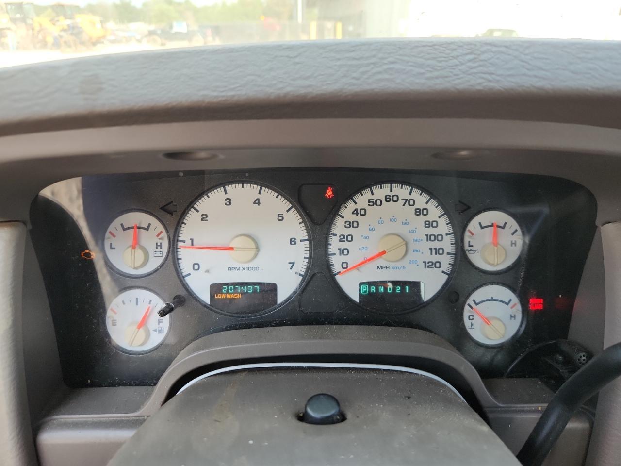 2004 DODGE RAM 1500