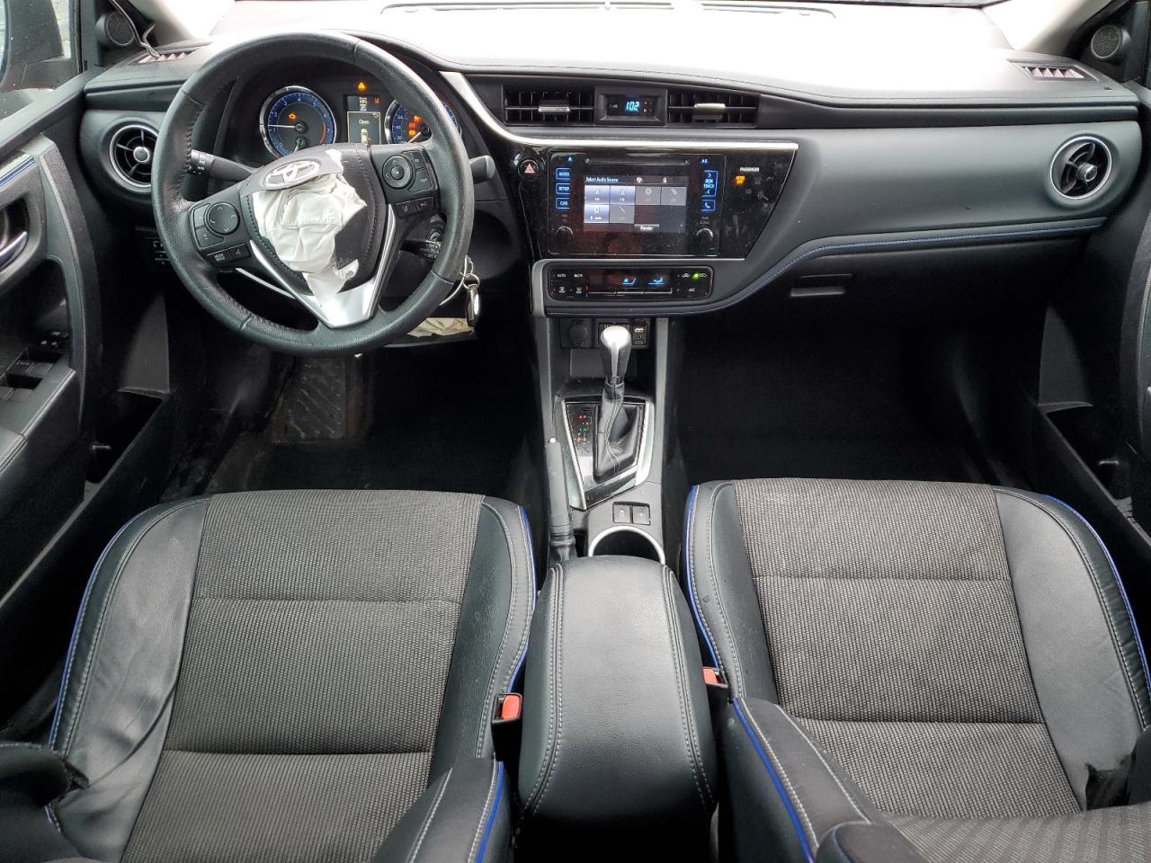2017 TOYOTA COROLLA