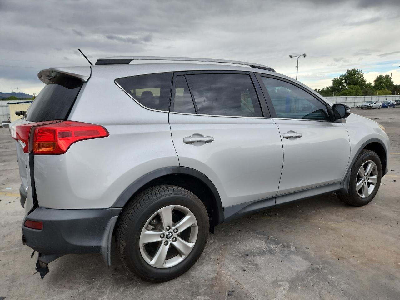 2015 TOYOTA RAV4