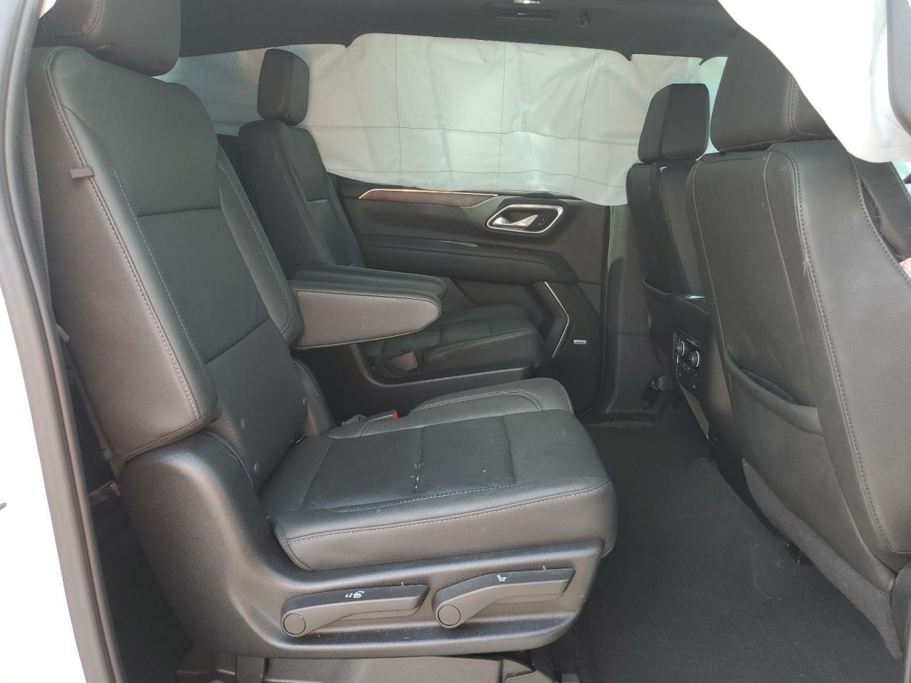 2024 CHEVROLET Suburban