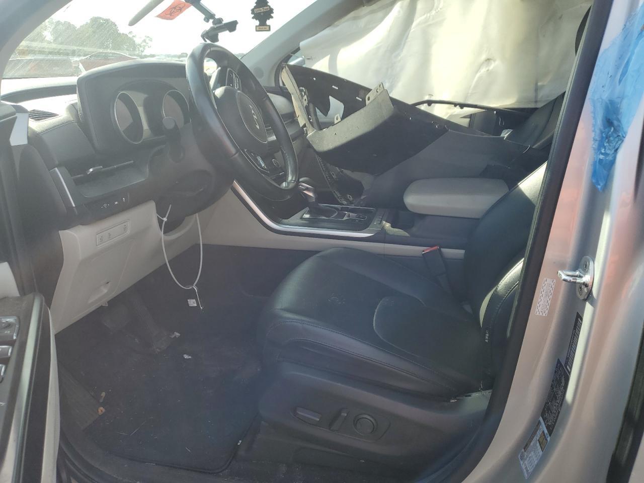 2022 KIA Carnival