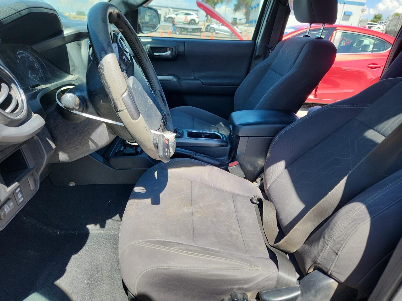 2016 TOYOTA TACOMA