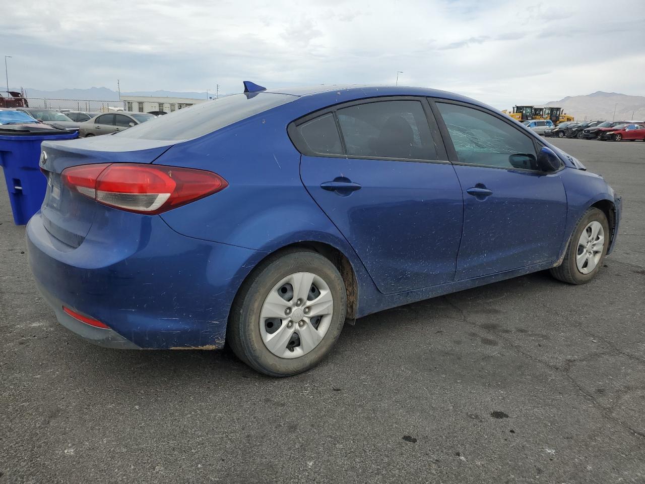2017 KIA FORTE