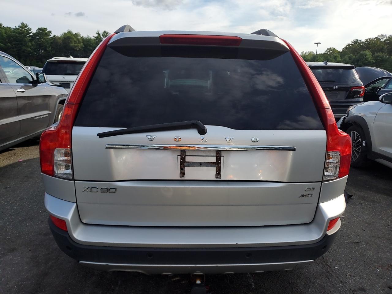 2010 VOLVO XC90