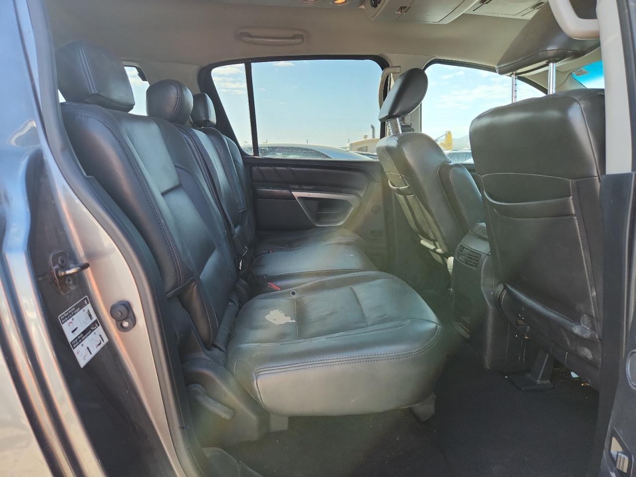 2015 NISSAN Armada