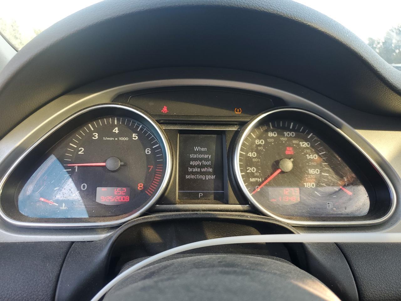 2009 AUDI Q7